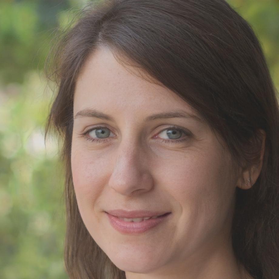 Valentina Herrera, Directora de Estrategia Financiera de ConnectMeshHub